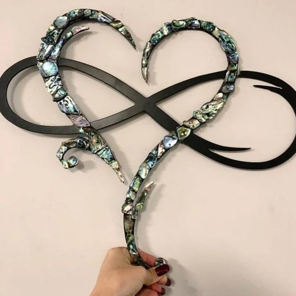 Iron Infinity Heart Wall Decor - Symbol of Eternal Love, Hanging Brackets, view 6