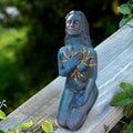 Abstract Resin Goddess Sculpture, 17 cm x 6 cm x 9,5 cm