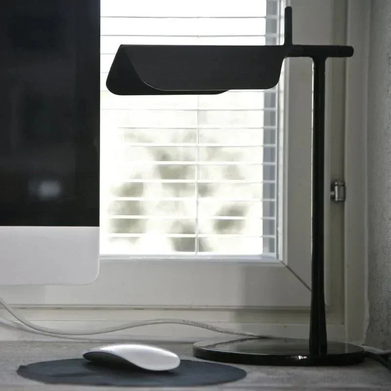 Agne Desk Lamp-Welvere