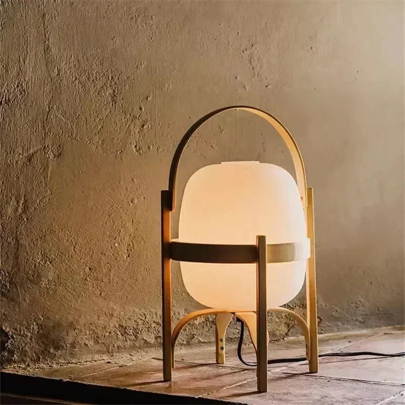 Agnor De Madera Table Lamp-Welvere