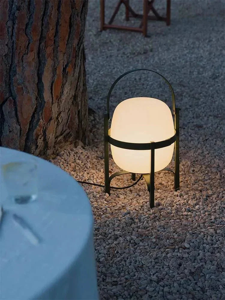 Agnor Outdoor Lamp-Welvere