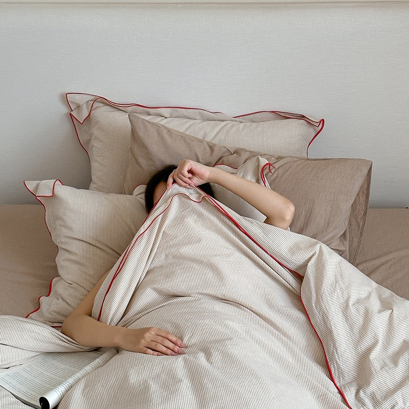 Alvur Bedding Set - 100% Cotton-Welvere