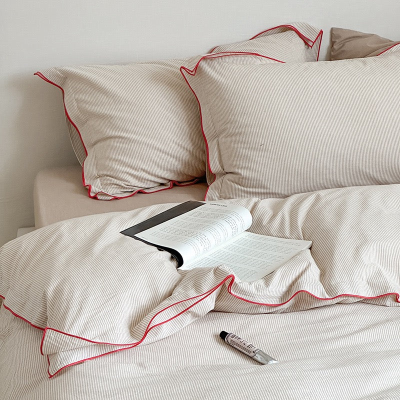 Alvur Bedding Set - 100% Cotton-Welvere