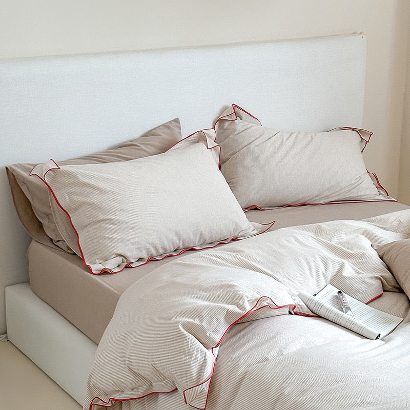 Alvur Bedding Set - 100% Cotton-Welvere