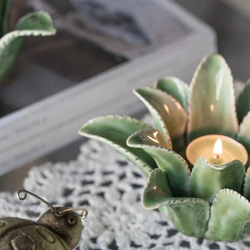 Amio Candle Holder-Welvere