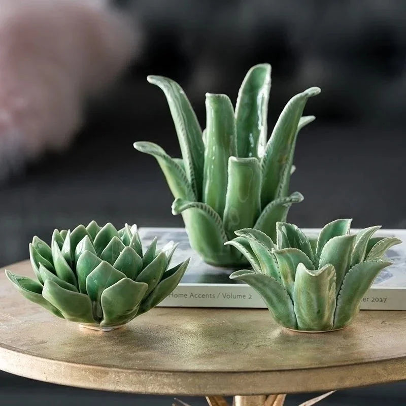 Amio Candle Holder-Welvere