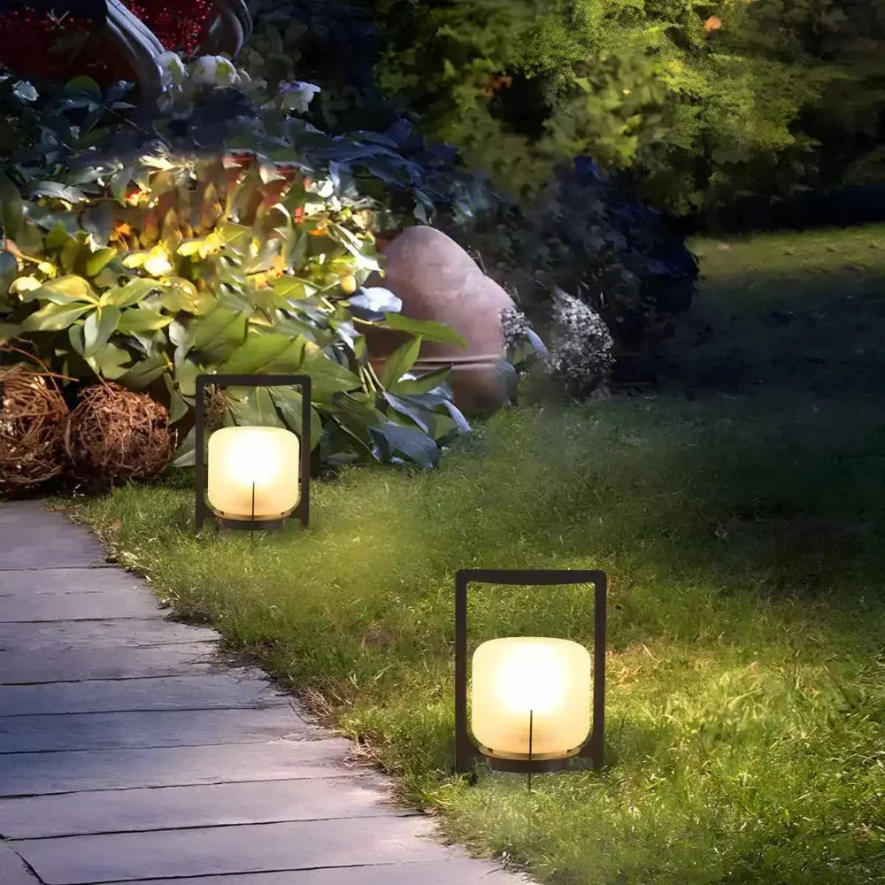 Amo Outdoor Lamp-Welvere