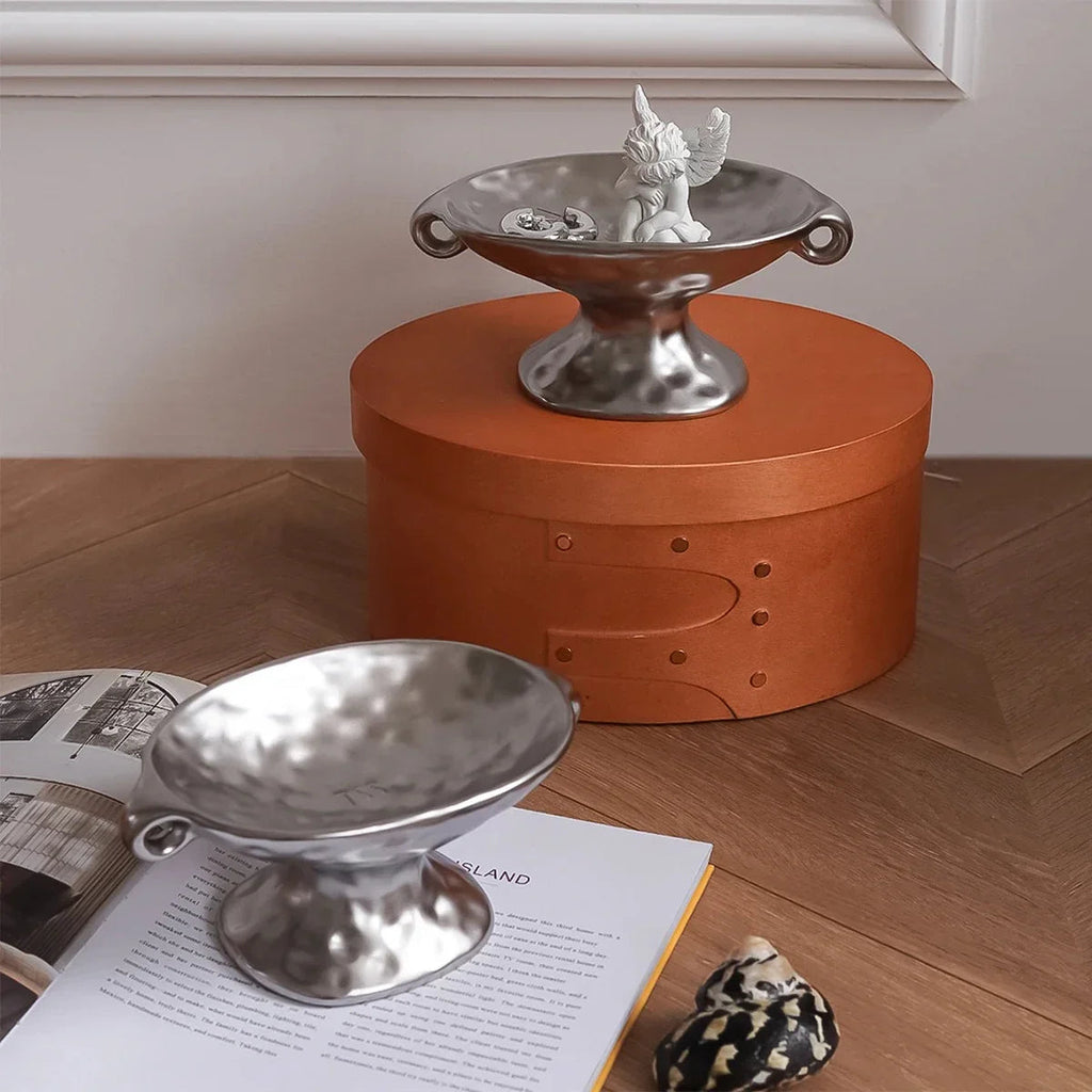 Amus Tray-Welvere