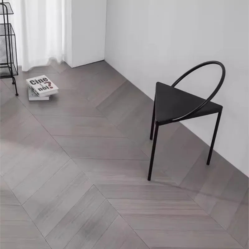 Auria Chair-Welvere