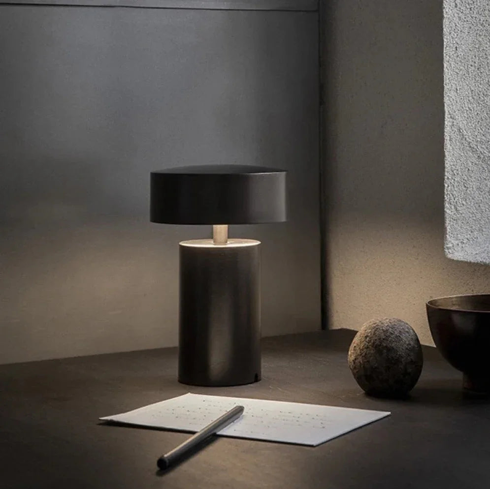 Aurisse Table Lamp-Welvere