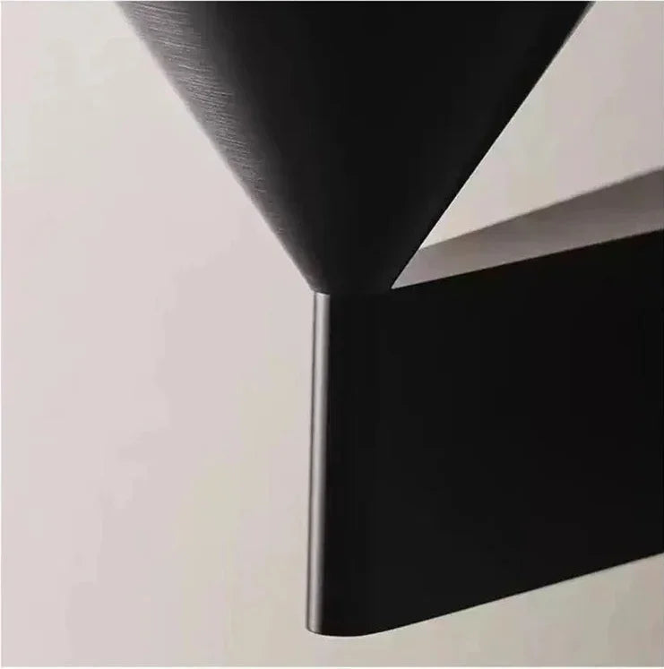 Austin Livine Lamp-Welvere