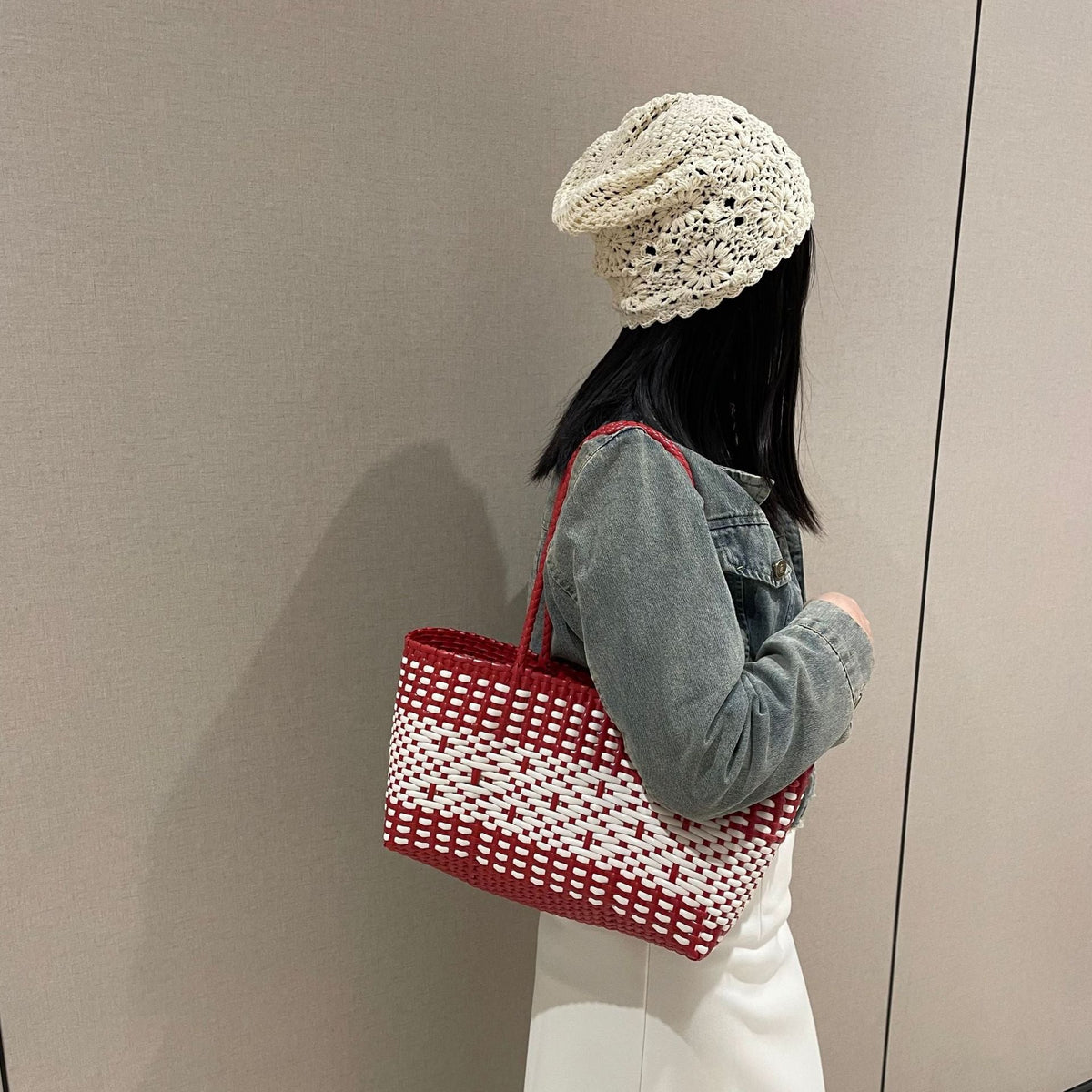 Woven Tote Bag for Women - Durable Material, Spacious Interior