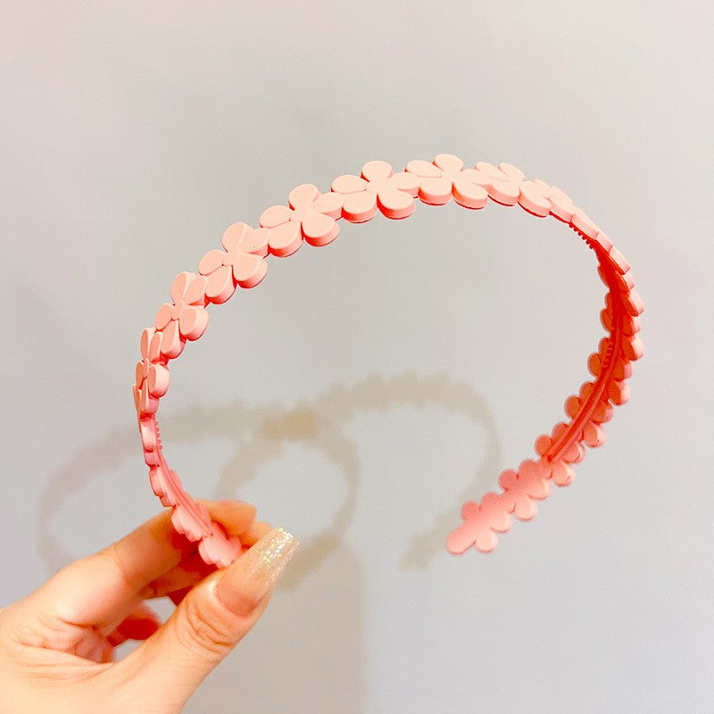 Matte Face Wash Headband with Anti-Slip Teeth - Food-Grade Resin, Slim, view 30