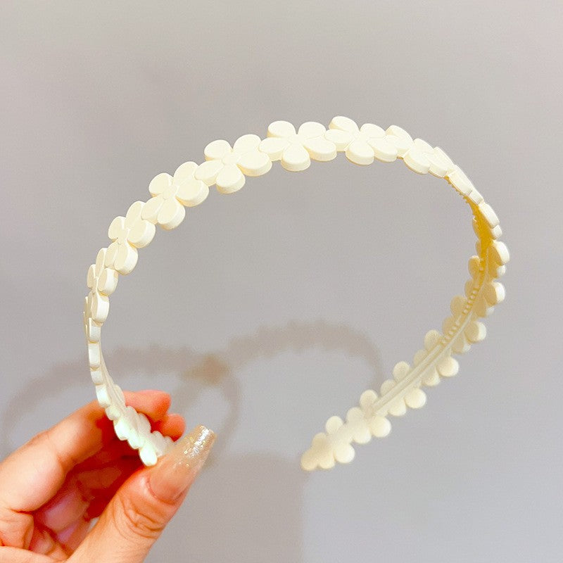 Matte Face Wash Headband with Anti-Slip Teeth - Food-Grade Resin, Slim, view 33