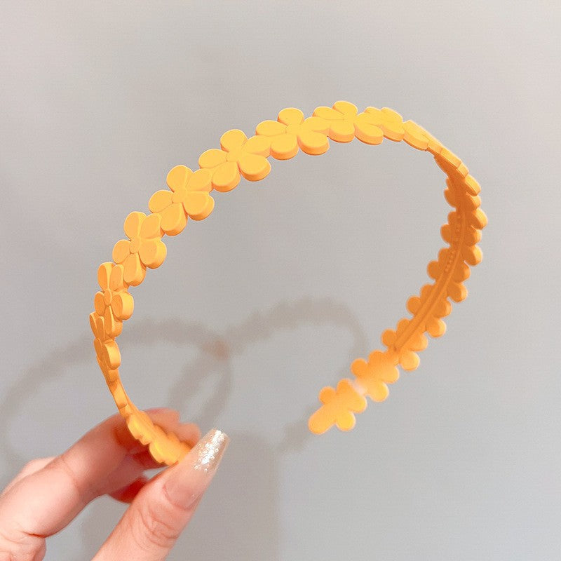 Matte Face Wash Headband with Anti-Slip Teeth - Food-Grade Resin, Slim, view 35