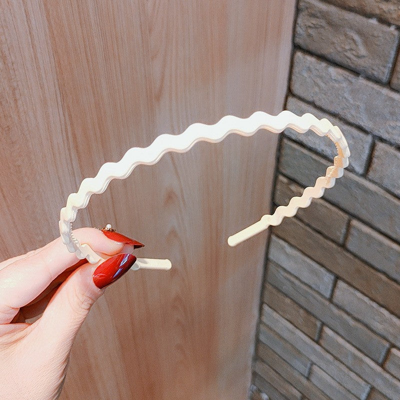 Matte Face Wash Headband with Anti-Slip Teeth - Food-Grade Resin, Slim, view 38
