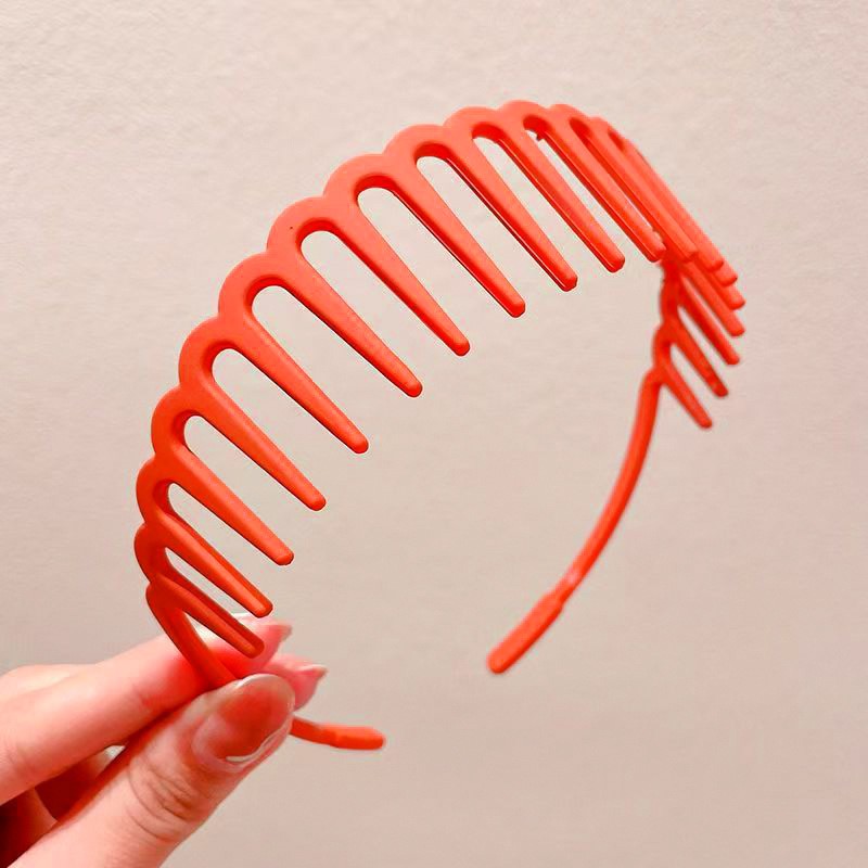 Matte Face Wash Headband with Anti-Slip Teeth - Food-Grade Resin, Slim, view 51