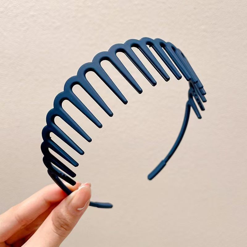 Matte Face Wash Headband with Anti-Slip Teeth - Food-Grade Resin, Slim, view 54