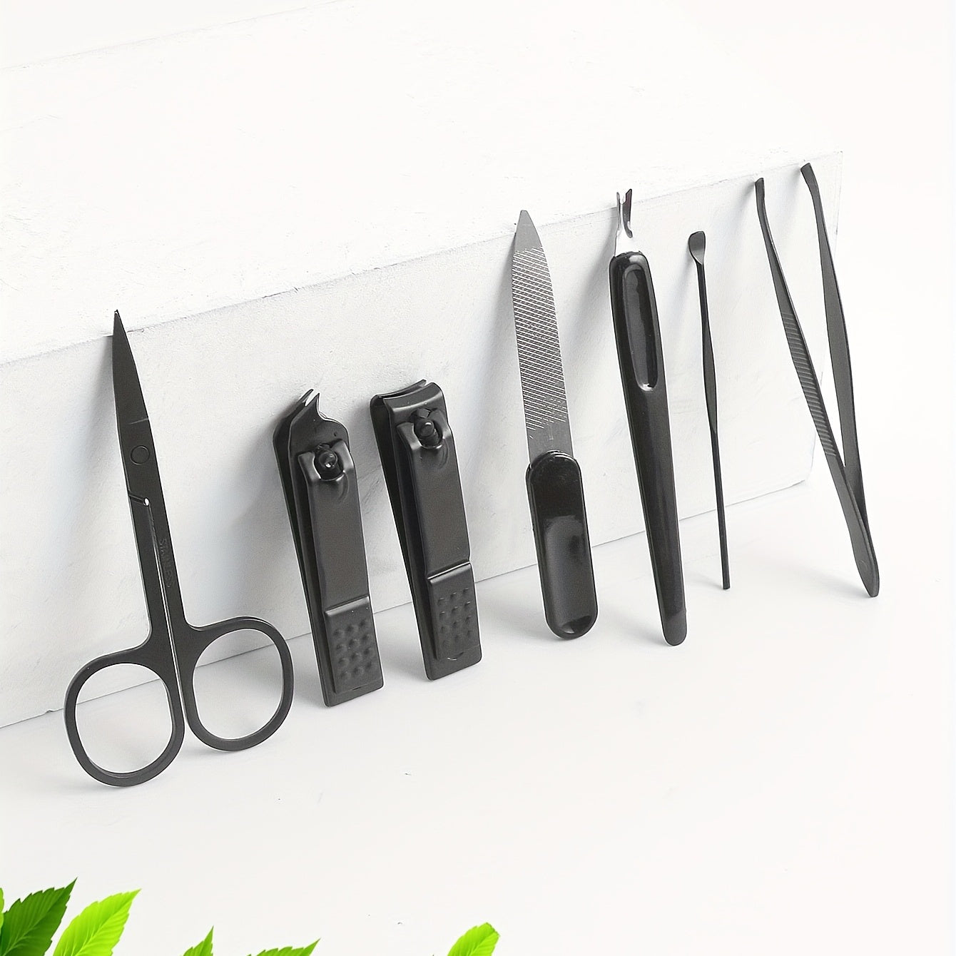7 Piece Manicure Set with Case - Compact and Portable, view 2