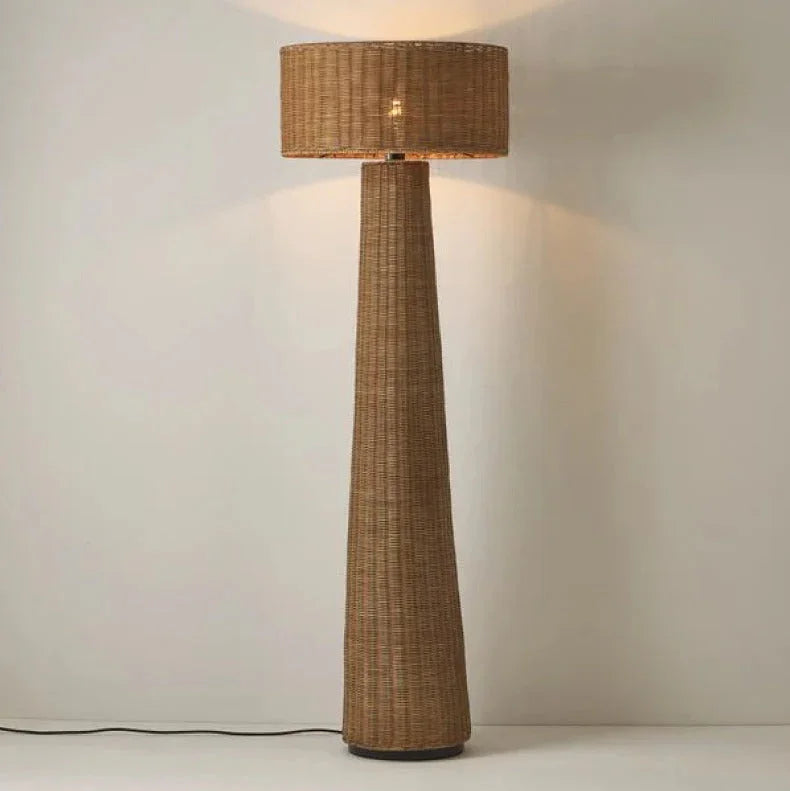 Belora Floor Lamp-Welvere