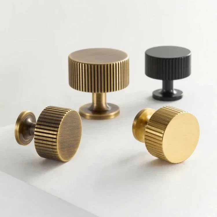 Bergen Oakfield Deco Cabinet Knobs-Welvere