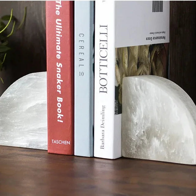 Bjornar Gypsum Bookend-Welvere
