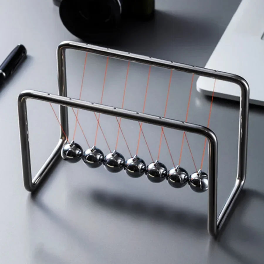 Bjornar Metal Desk Ornament-Welvere