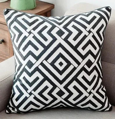 Bjornia Pillow Cover-Welvere