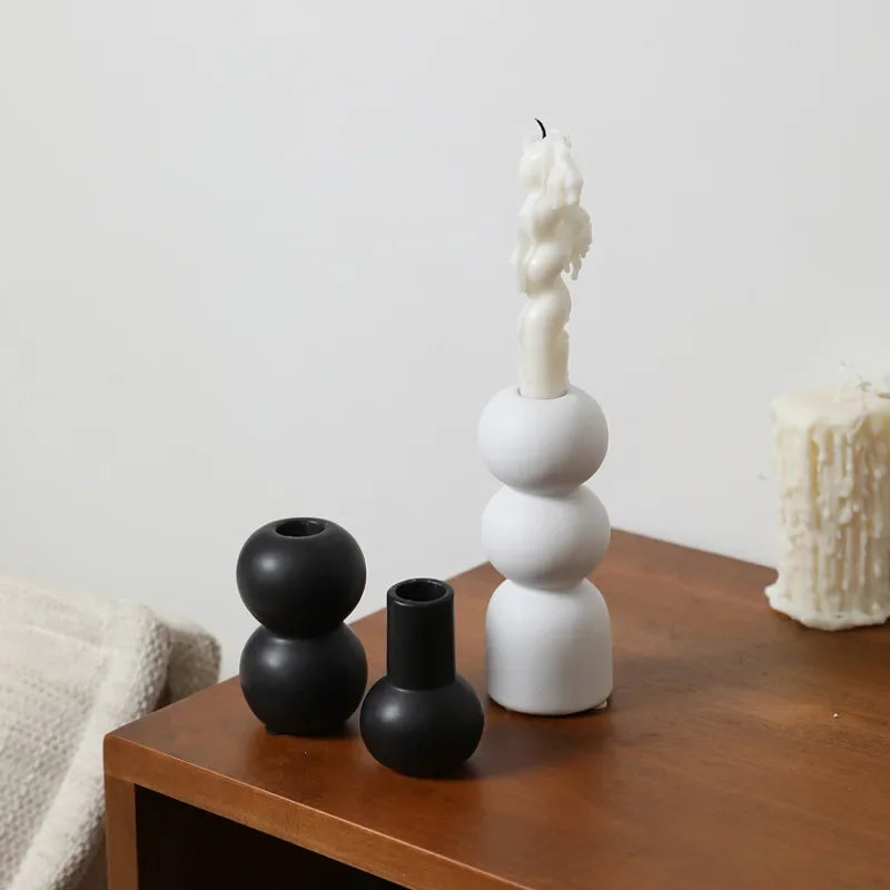 Bjornur Candle Holder-Welvere
