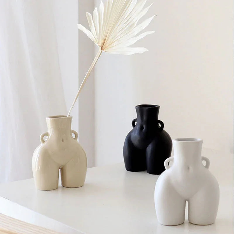 Celeo Body Sculpture Vase-Welvere