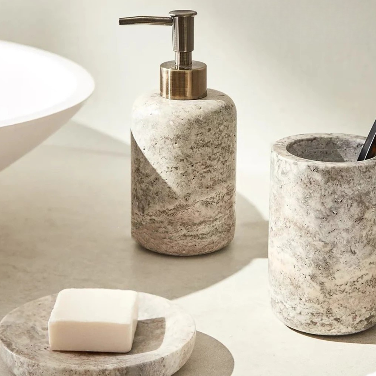 Celetta Valeford Bathroom Accessories Set-Welvere