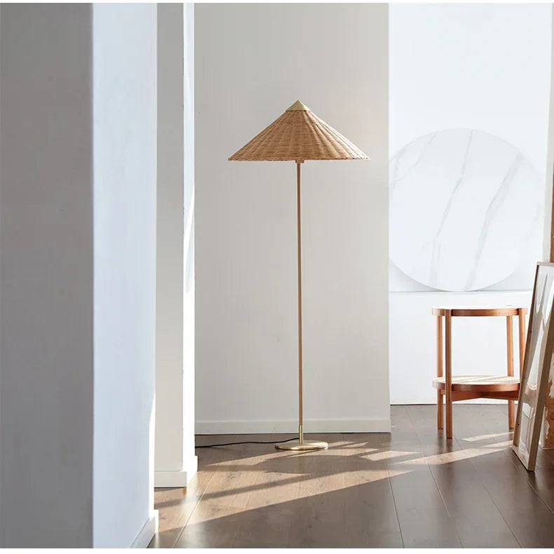 Celia Floor Lamp-Welvere