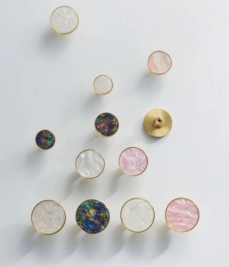 Celine Alva Knobs-Welvere