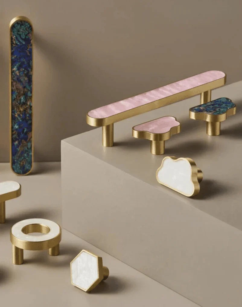 Celine Alva Knobs-Welvere