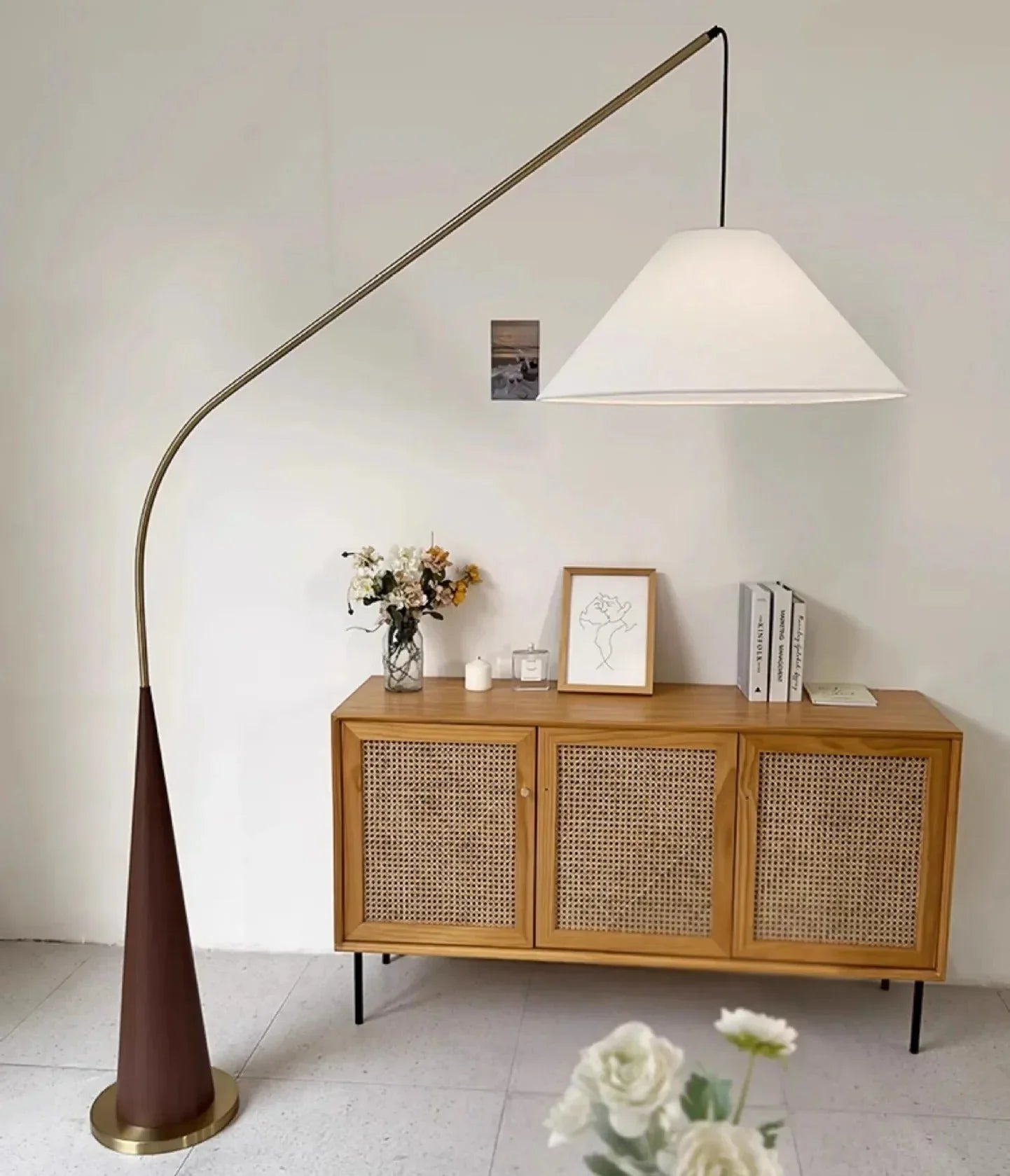 Celio Floor Lamp-Welvere