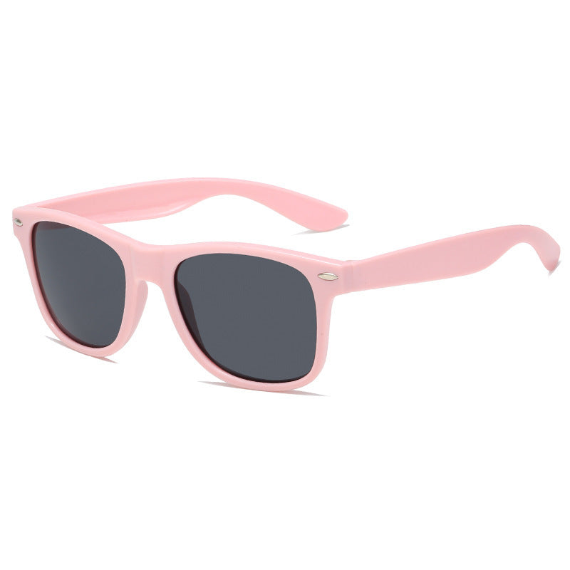 Classic Square Sunglasses for Outdoor Wear