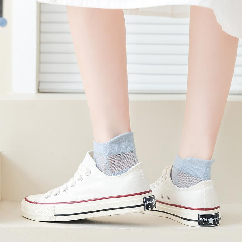 Ultra-thin Non-slip Invisible Socks - Breathable Mesh, Polyester, One Size, view 5