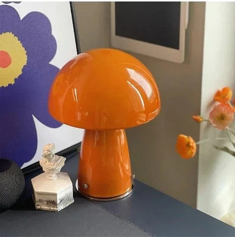 Cloudcliff Table Lamp-Welvere