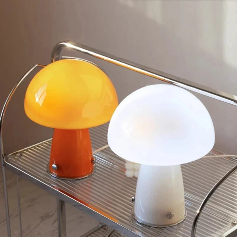 Cloudcliff Table Lamp-Welvere