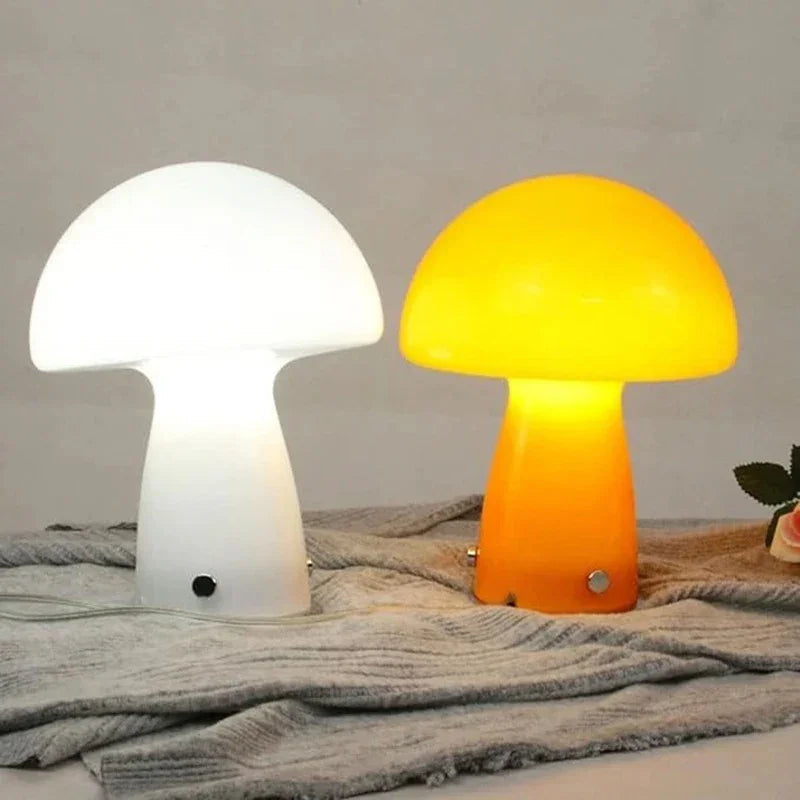 Cloudcliff Table Lamp-Welvere