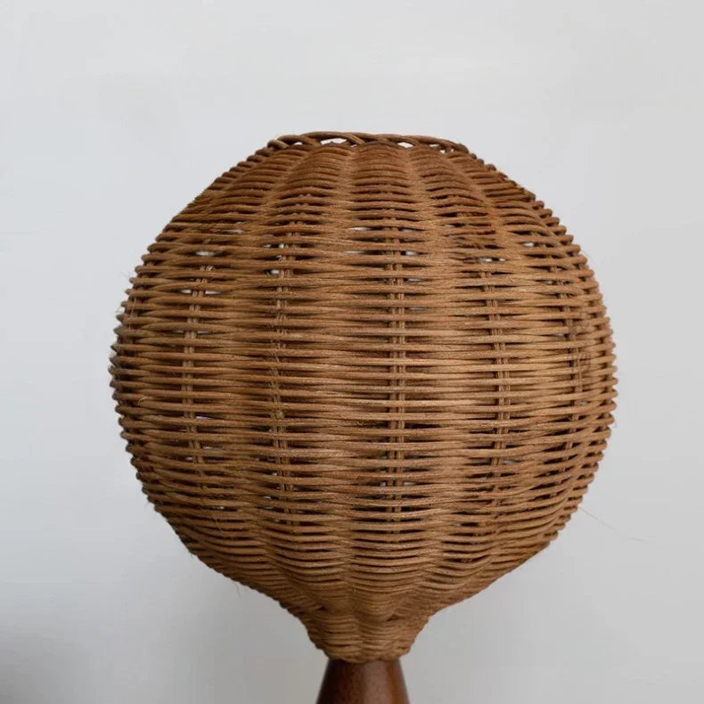 Cloudmere Table Lamp-Welvere