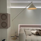 Covemere Floor Lamp-Welvere