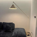 Covemere Floor Lamp-Welvere