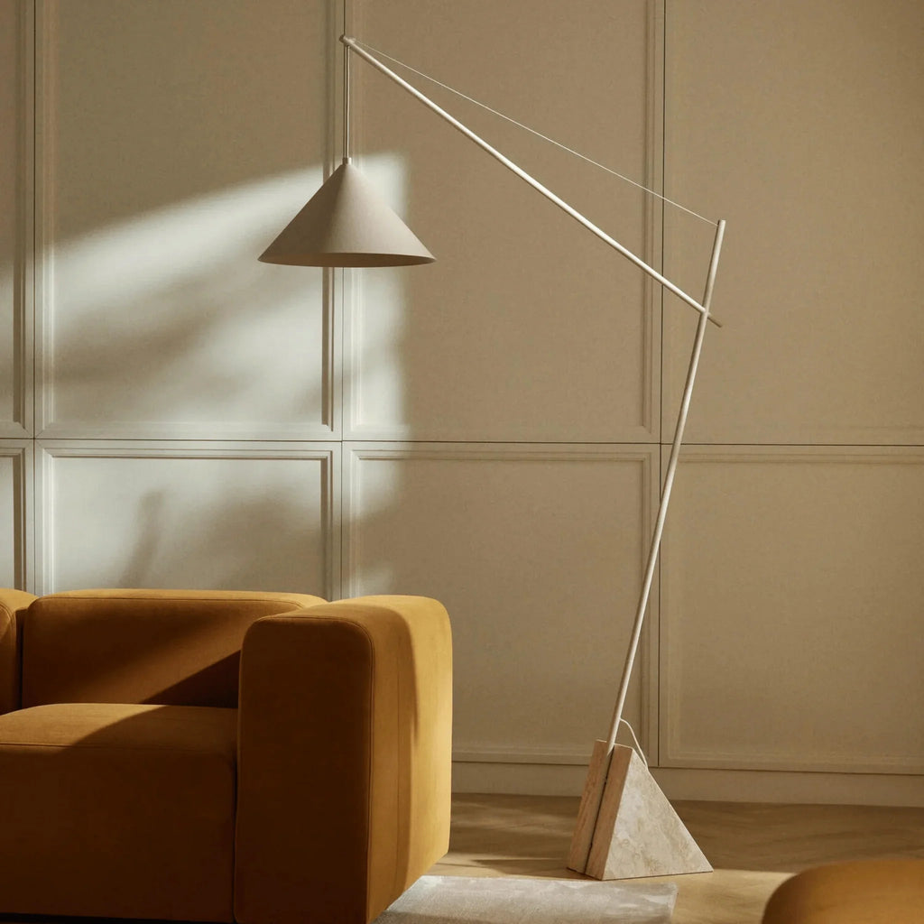 Covemere Floor Lamp-Welvere