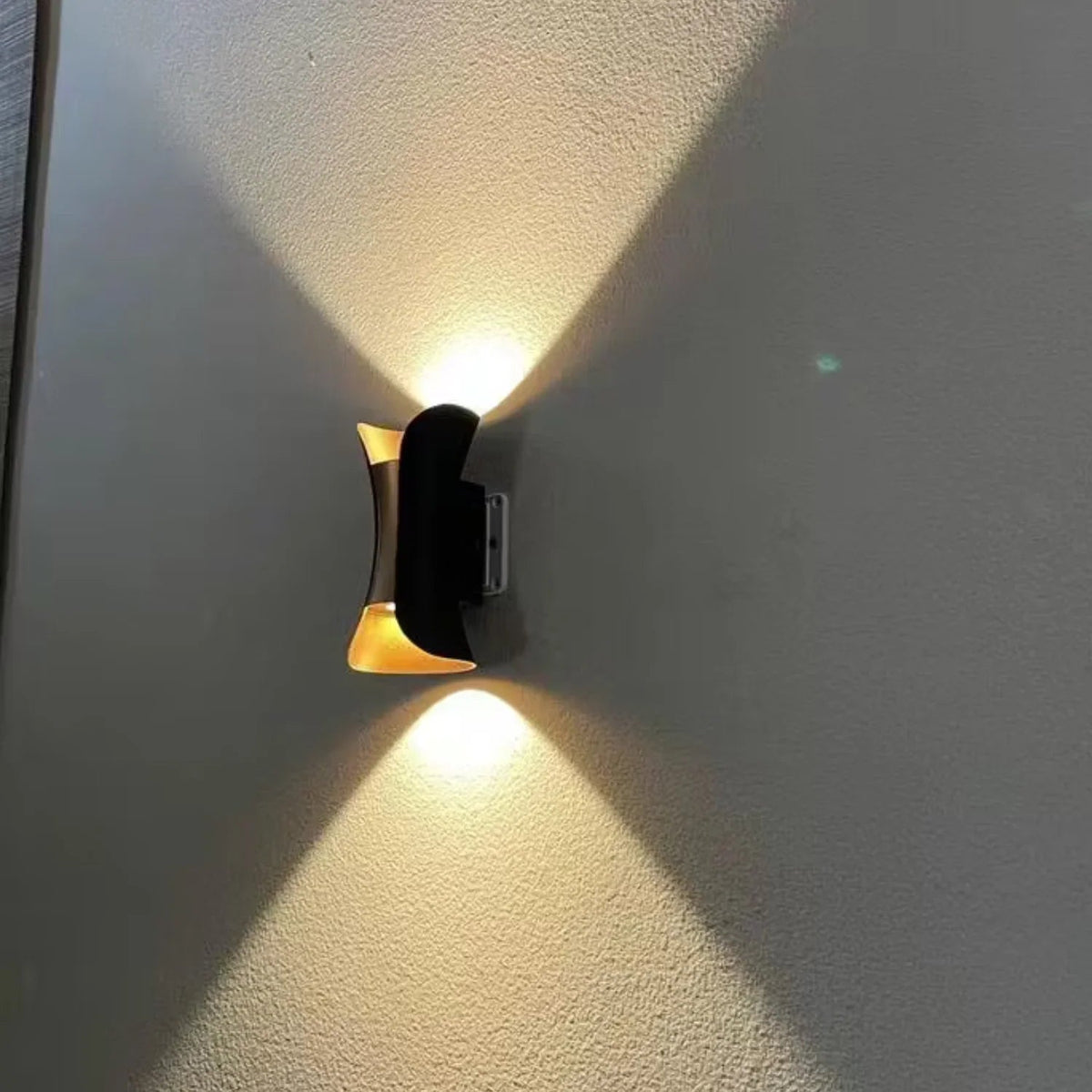 Dorisse Waterproof LED Livine Lamp-Welvere