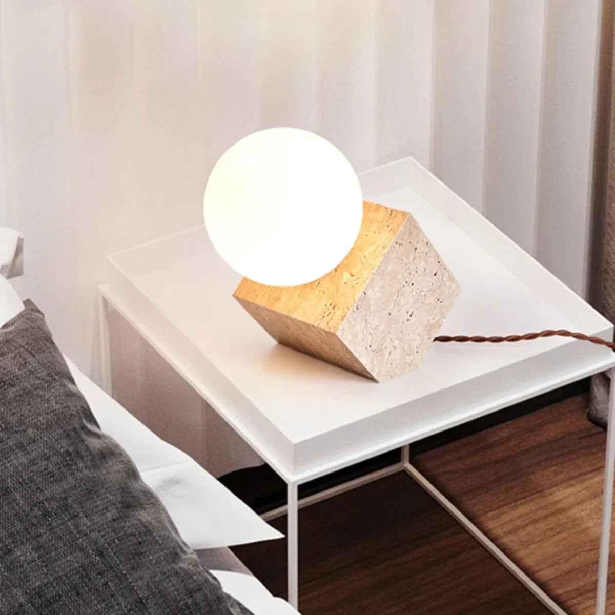 Drift Quadrato Peakhurst Table Lamp-Welvere