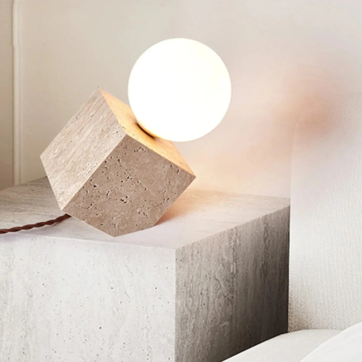 Drift Quadrato Peakhurst Table Lamp-Welvere