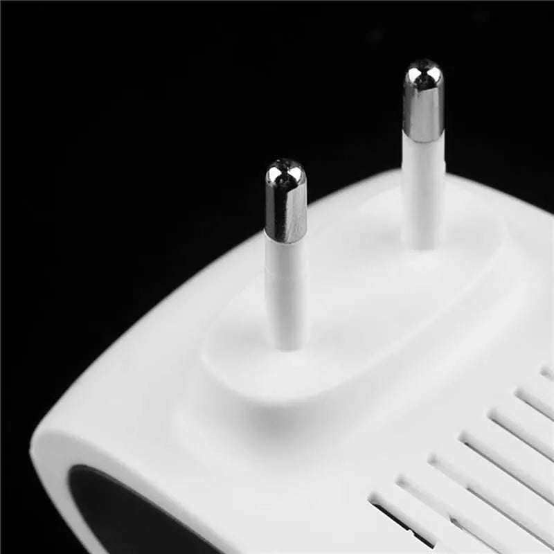 Electric Ultrasonic Squirrel Deterrent for Gardens and Yards