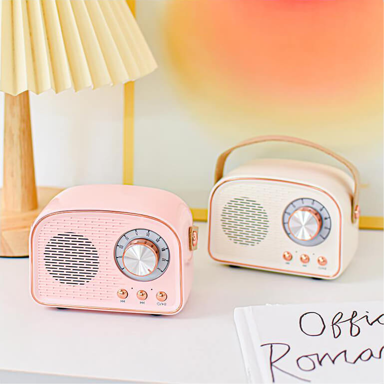 Retro Round Bluetooth Speaker - ABS, 12 cm, Up to 8 Hours Battery, view 3