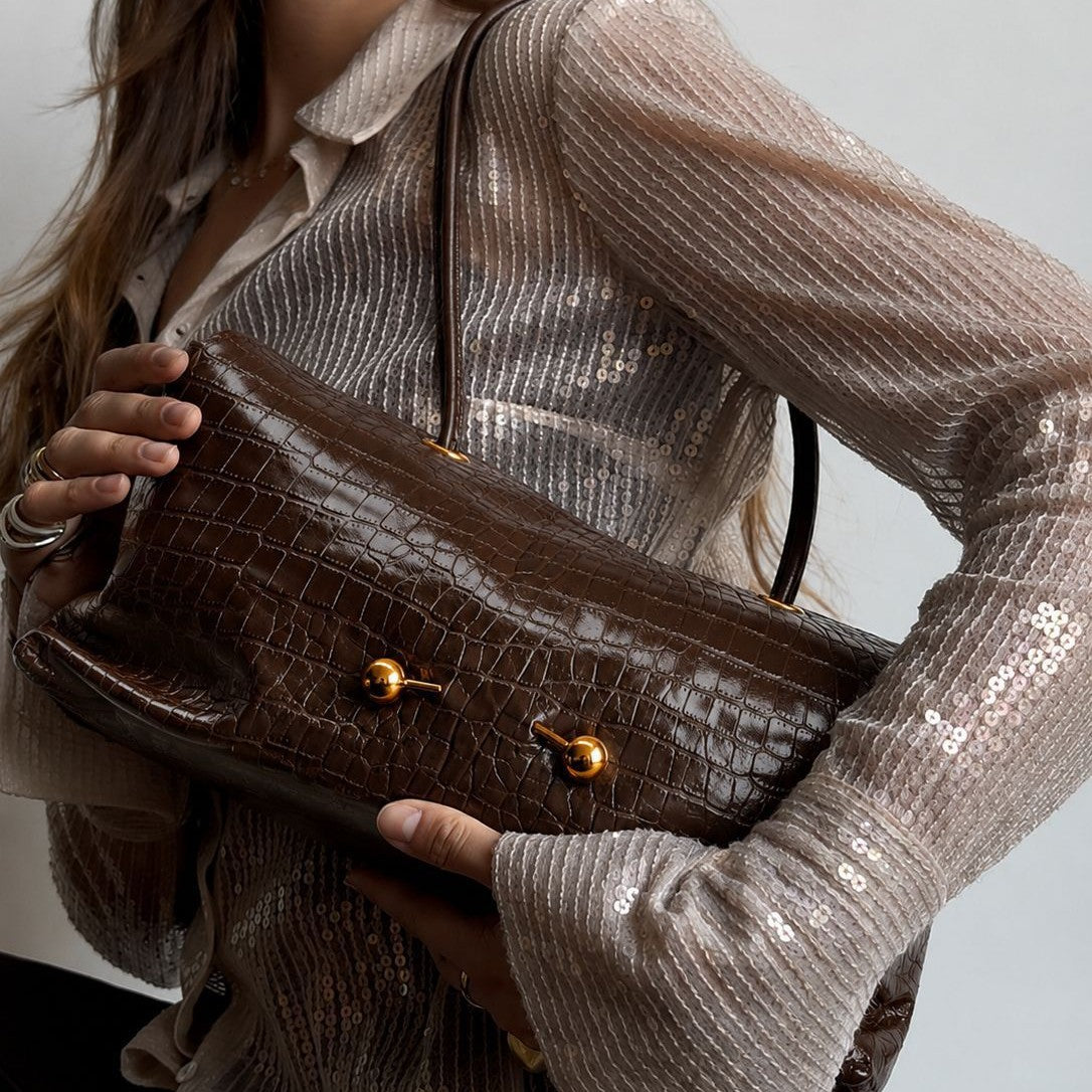 Elegant Reptile-Effect Vegan Leather Shoulder Bag with Gold-Tone Hardware
